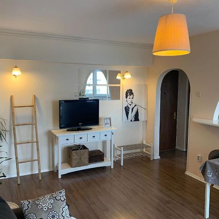 Eva Twin Apartments Bukarest Eksteriør billede