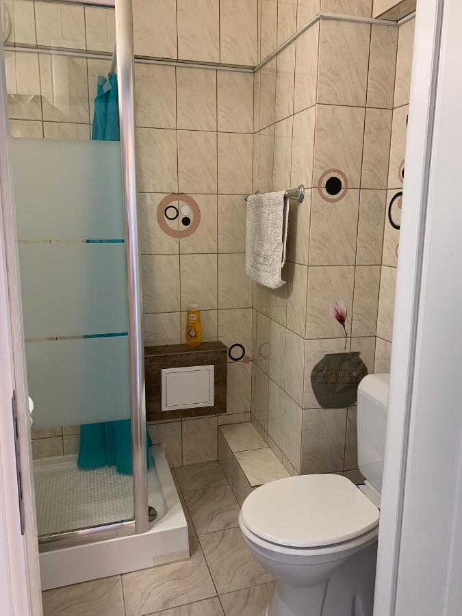 Eva Twin Apartments Bukarest Eksteriør billede