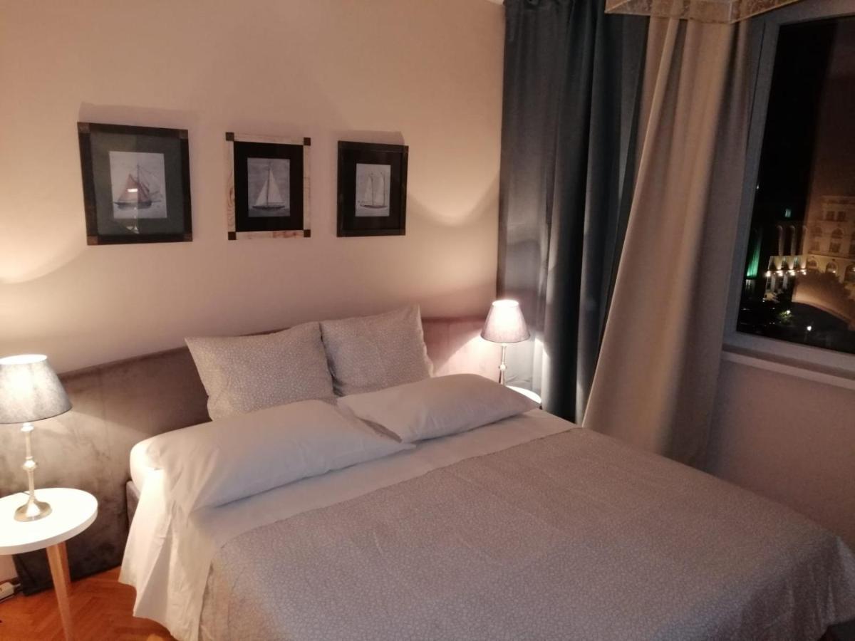 Eva Twin Apartments Bukarest Eksteriør billede